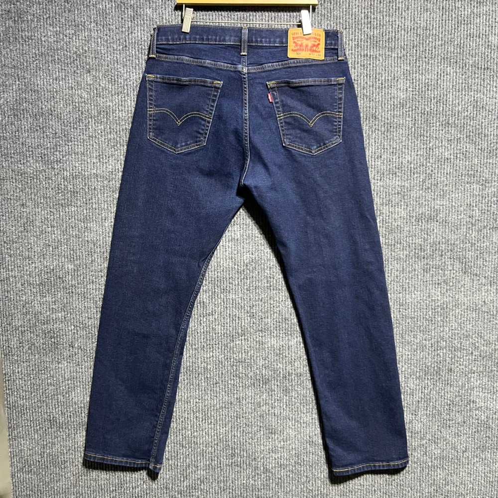 Levis 506 Straight Leg Jeans Mens 33x30 Dark Wash Denim Classic Casual Indigo
